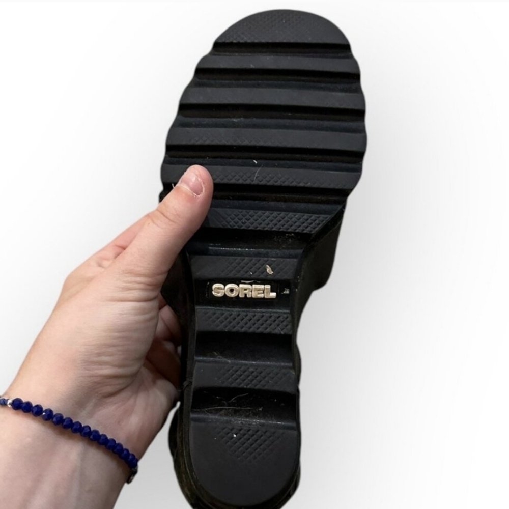Sorel Women's Joanie II Sandals in Black Leather Buckle - Picture 5 of 6